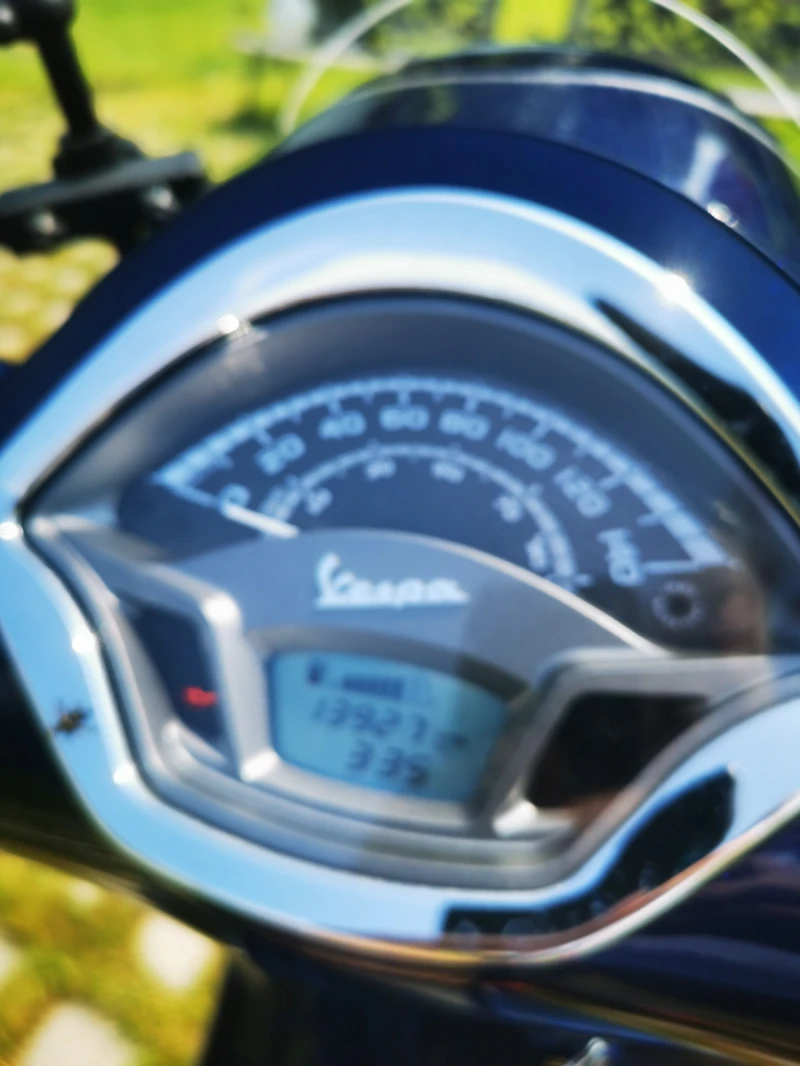 Vespa GTS 300 HPE Touring , снимка 4 - Мотоциклети и мототехника - 53504720