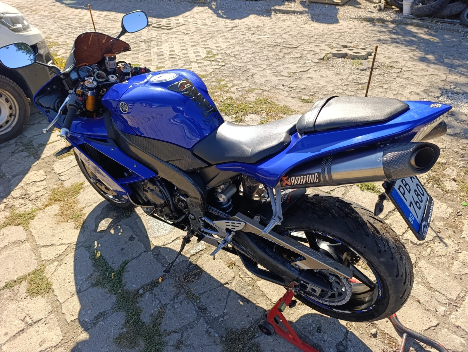 Yamaha YZF-R1   - изображение 10