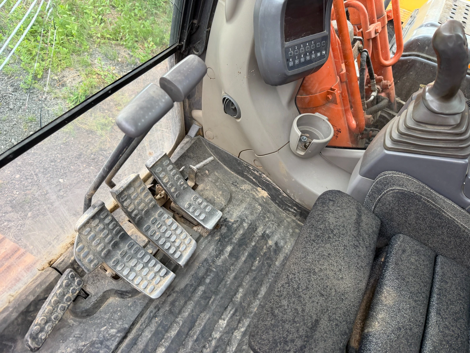 ����� Hitachi ZX210LC-3, ��� ����, , ,  | Mobile.bg � ����������� 13