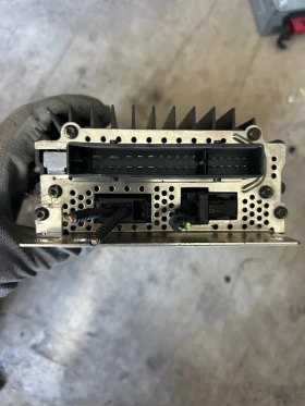 4E0035233A усилвател BOSE AUDI , снимка 3