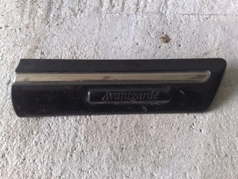 Лайсна калник за Мерцедес Е класа 01г.