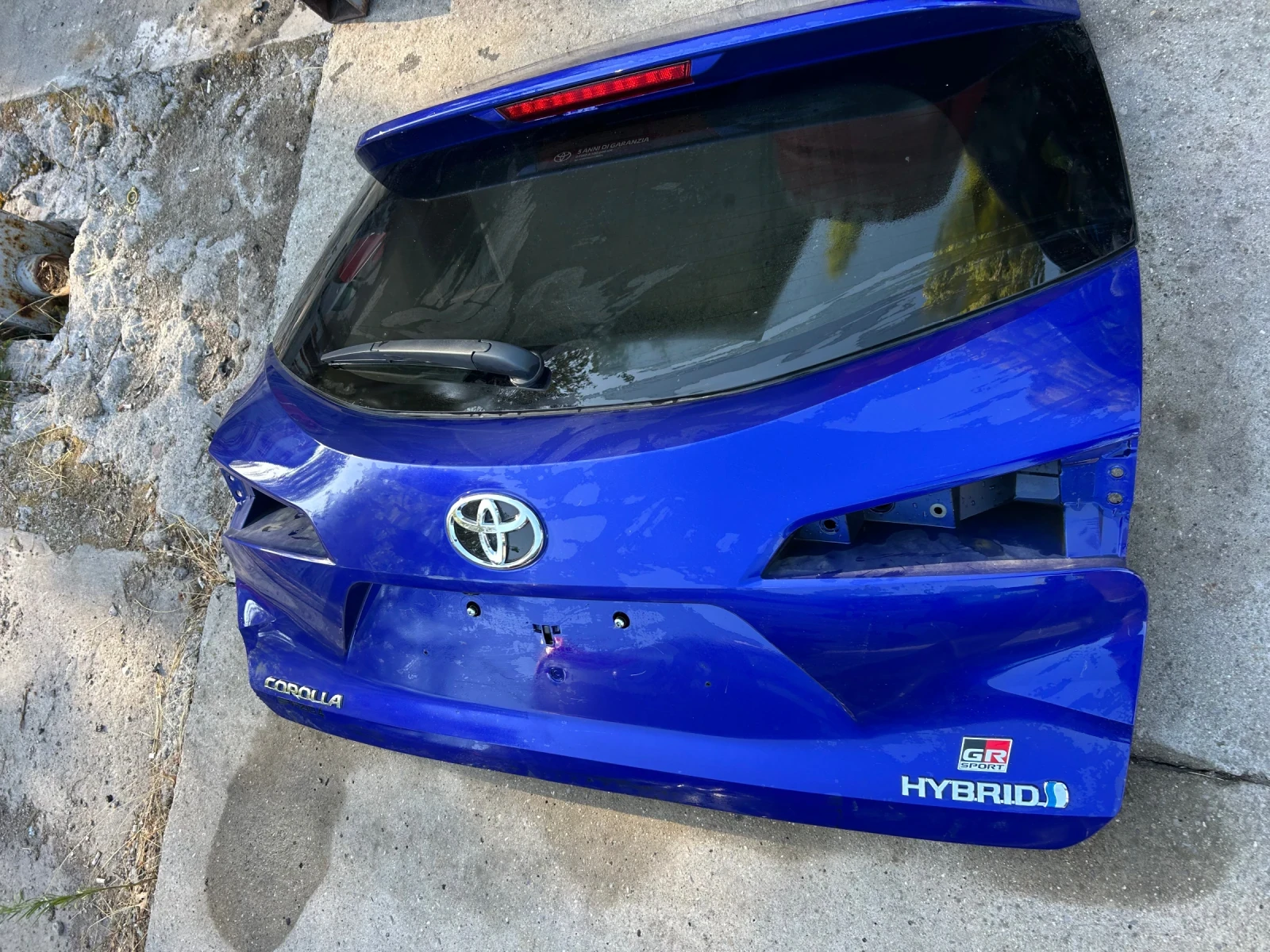 Заден капак със стъкло TOYOTA COROLLA 2022, снимка 3 - Части - 55997962