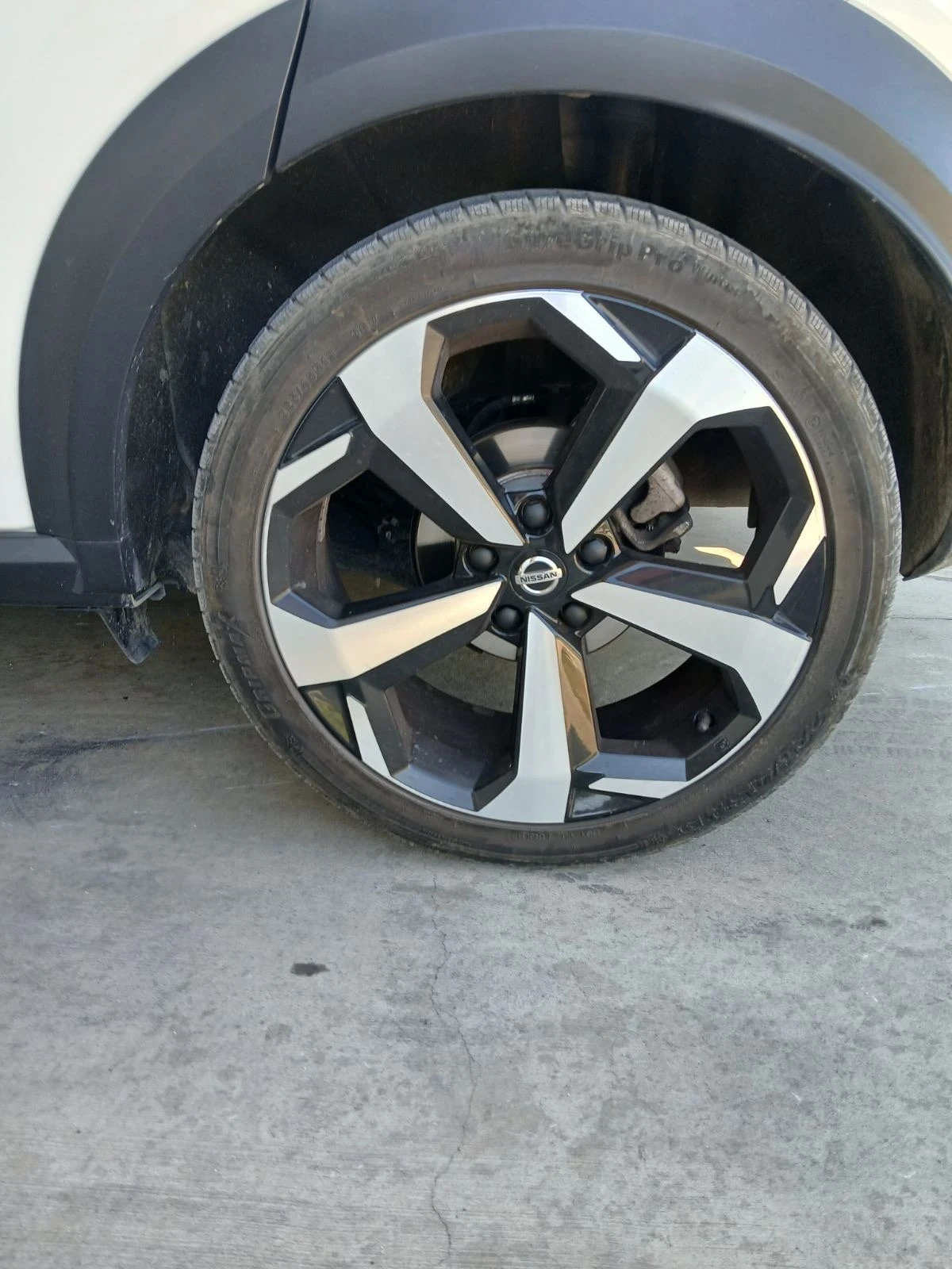 ���� � ������ 225/45R19 �� Nissan | Mobile.bg � ����������� 1