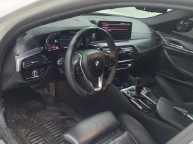 BMW 530 XDRIVE* ПОДГРЕВ* ПАМЕТ* ШИБИДАХ* CARFAX, снимка 11