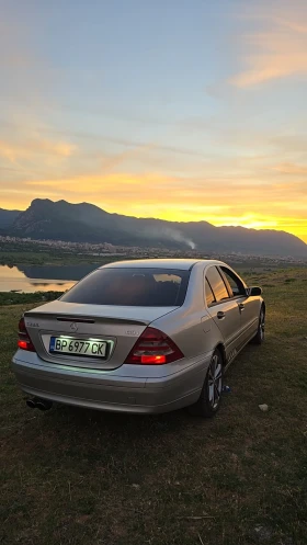 Mercedes-Benz C 220, снимка 3