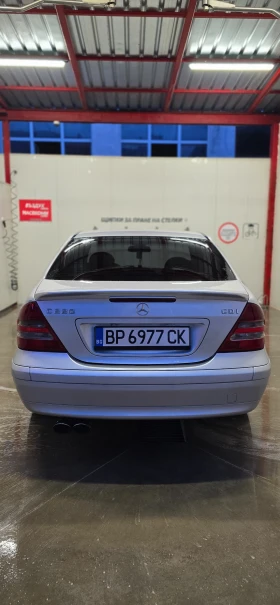 Mercedes-Benz C 220, снимка 6