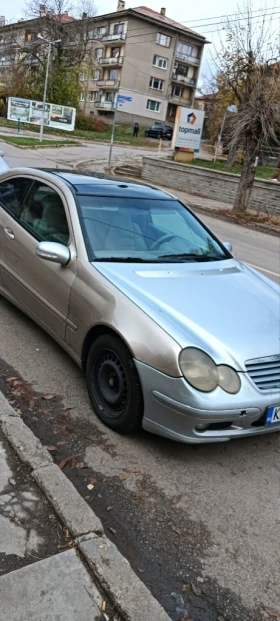 Mercedes-Benz C 230 - 1100 € / 2151.41 лв. - 94368036 3