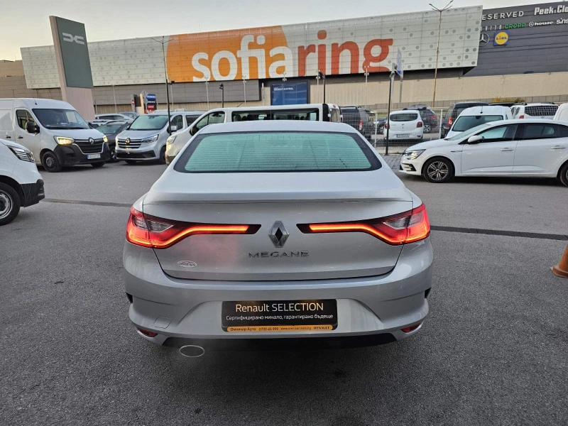 Renault Megane 1.3 TCe 115, снимка 6 - Автомобили и джипове - 47704783