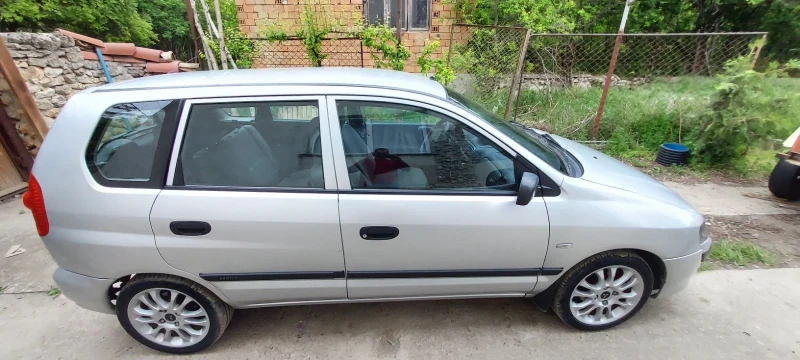 Mitsubishi Space star 1.6 GD0, снимка 6 - Автомобили и джипове - 47856330