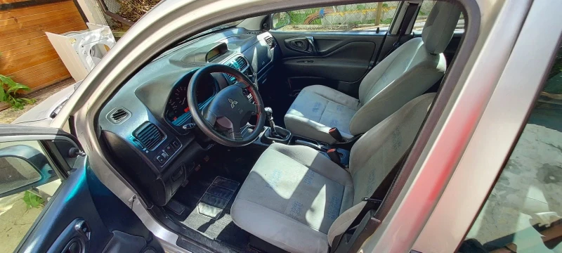 Mitsubishi Space star 1.6 GD0, снимка 10 - Автомобили и джипове - 47856330