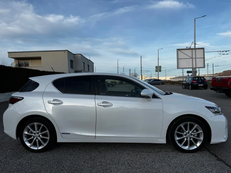 Lexus CT 200h 1.8HYBRID, снимка 6 - Автомобили и джипове - 48401724