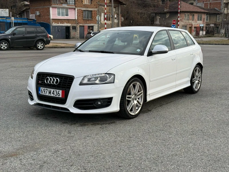 Audi A3 2.0 TFSI, снимка 2 - Автомобили и джипове - 49292126