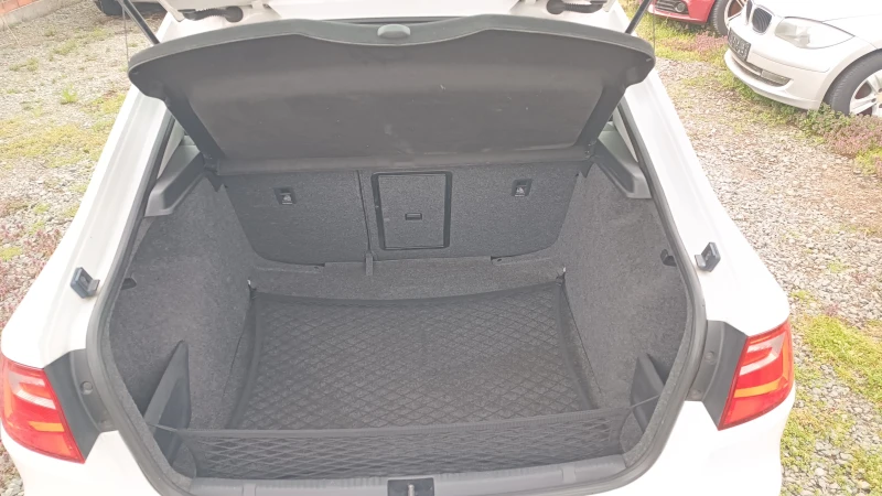 Seat Toledo 1.6 TDI 105 к.с!! euro 5b, снимка 13 - Автомобили и джипове - 49696150