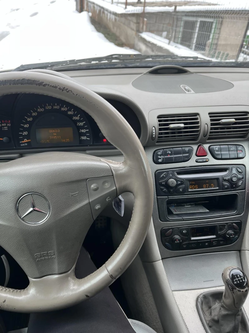 Mercedes-Benz C 230 1800 кубика , снимка 9 - Автомобили и джипове - 52275784