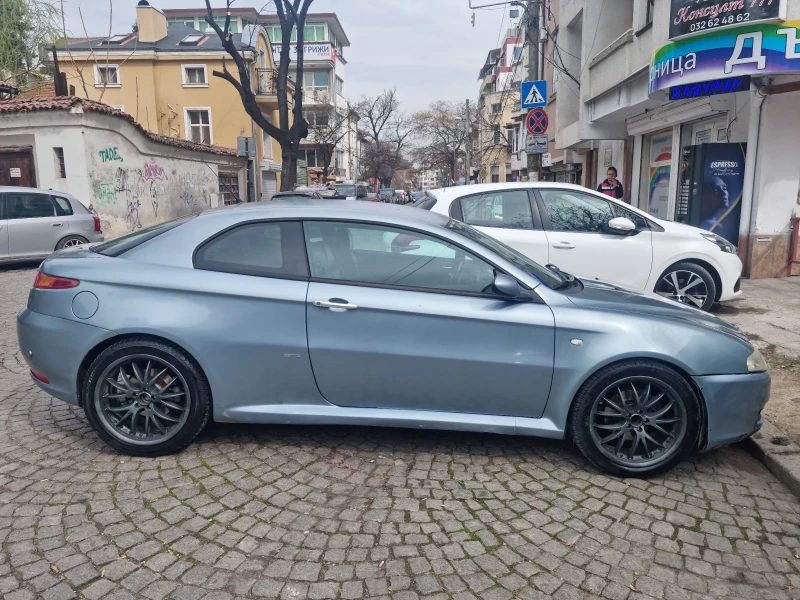 Alfa Romeo Gt, снимка 3 - Автомобили и джипове - 52278146