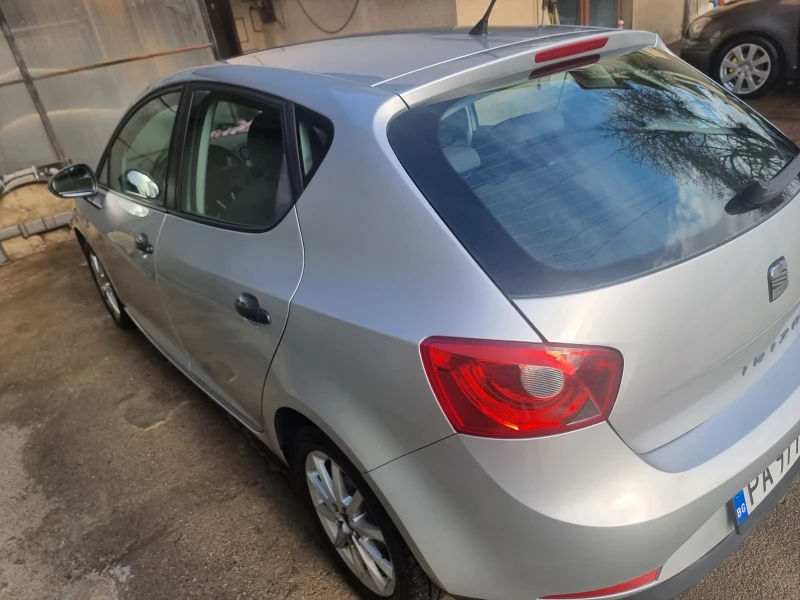 Seat Ibiza, снимка 3 - Автомобили и джипове - 52596296