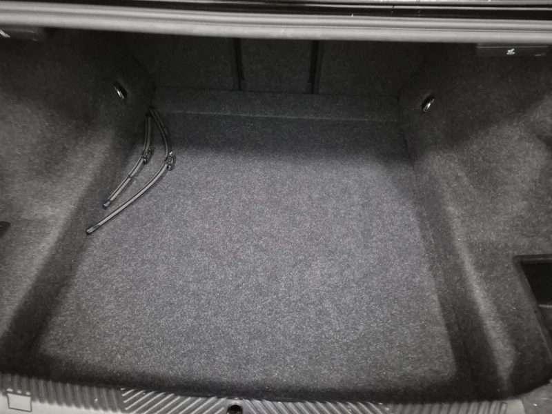 BMW 530 i * * CARFAX * * АВТО КРЕДИТ * * , снимка 14 - Автомобили и джипове - 52773748