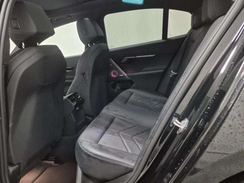 BMW 530 i * * CARFAX * * АВТО КРЕДИТ * * , снимка 12 - Автомобили и джипове - 52773748