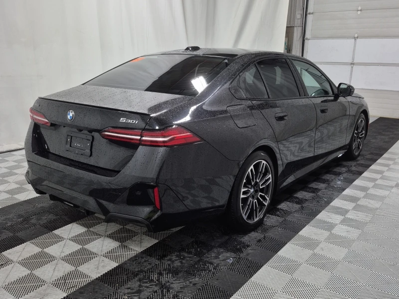 BMW 530 i * * CARFAX * * АВТО КРЕДИТ * * , снимка 4 - Автомобили и джипове - 52773748