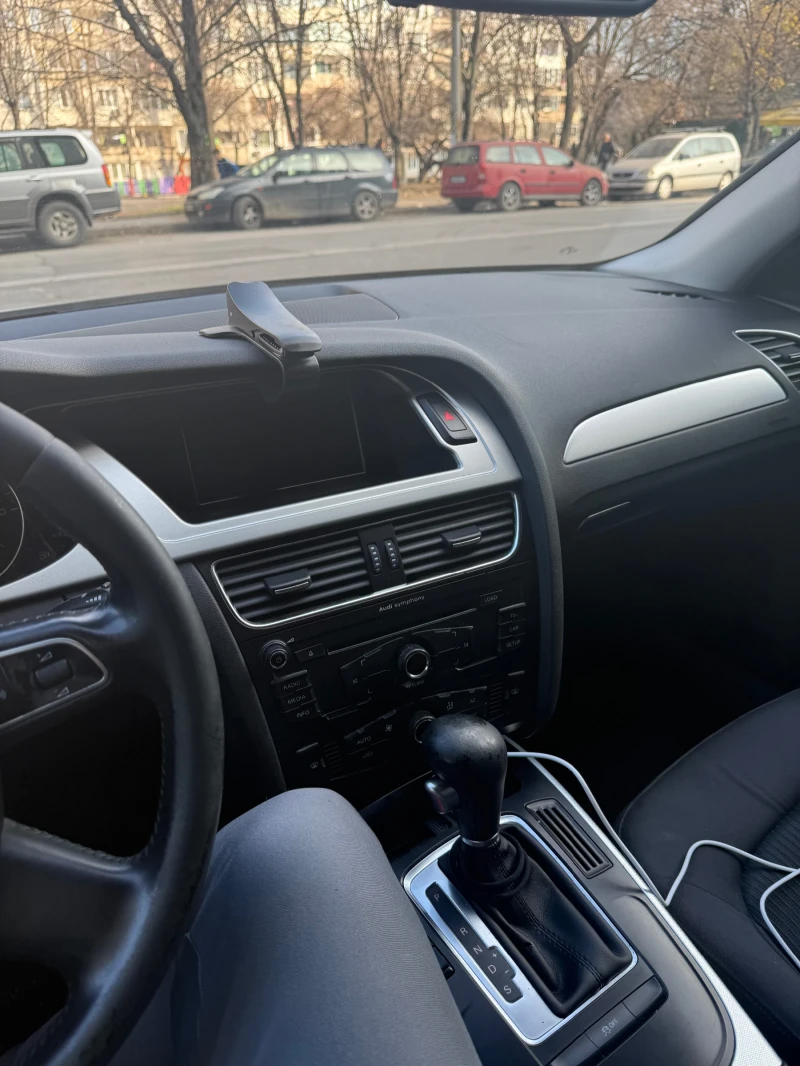 Audi A4, снимка 7 - Автомобили и джипове - 52883259