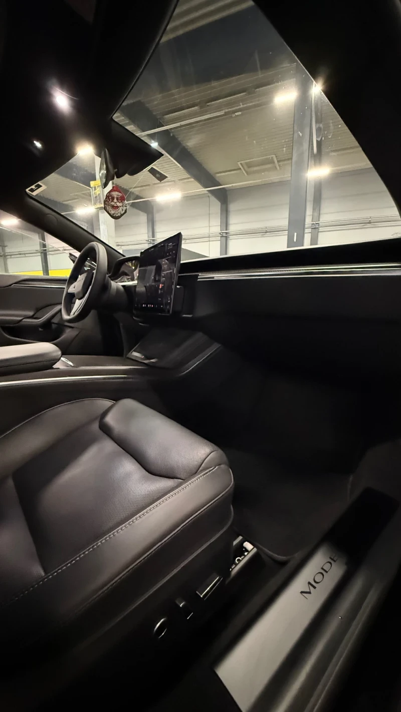Tesla Model S PLAID, снимка 14 - Автомобили и джипове - 53121943