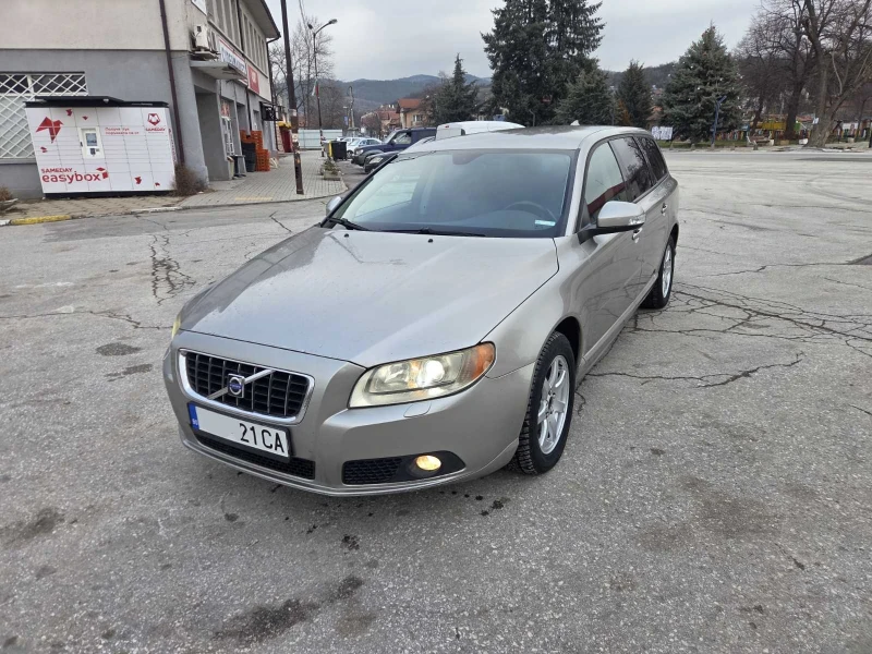Volvo V70 2, 0d* обслужена* , снимка 9 - Автомобили и джипове - 53181823