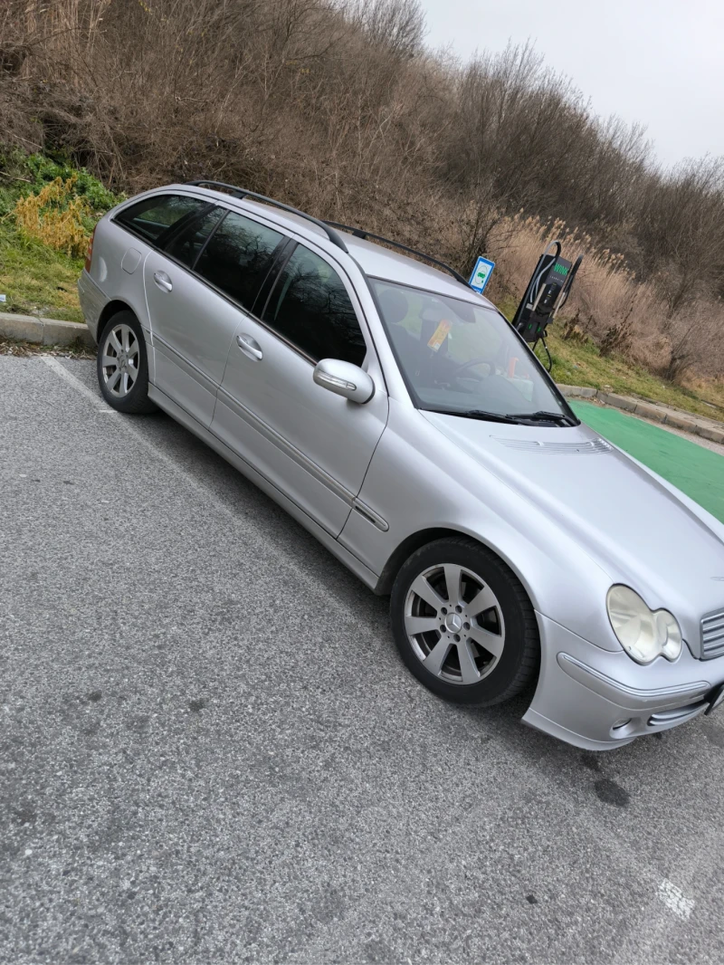 Mercedes-Benz C 200 CDI, снимка 4 - Автомобили и джипове - 53220845