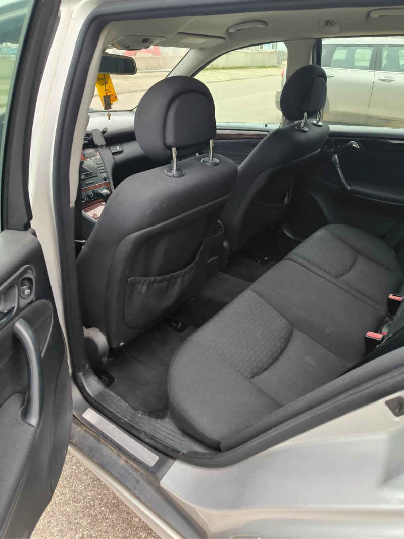 Mercedes-Benz C 200 CDI, снимка 3 - Автомобили и джипове - 53220845
