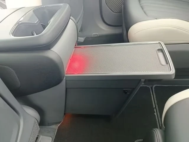 Kia EV9 AWD GT-Line Relaxtion Edition 6Seats KIA CERTIFIED, снимка 13 - Автомобили и джипове - 54960521