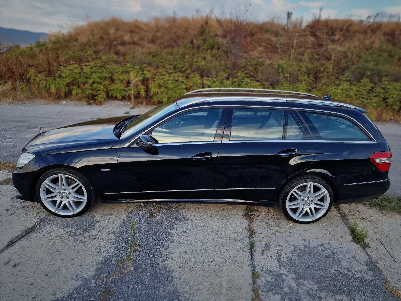 Mercedes-Benz E 350 300/350D, Distronic, 7gPLUS, обслужена, вс. Платен - изображение 8