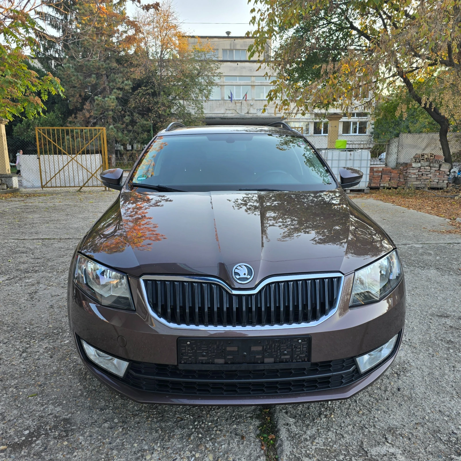 Skoda Octavia 1.6TDI AVTOMAT PODGREV TOP - изображение 7