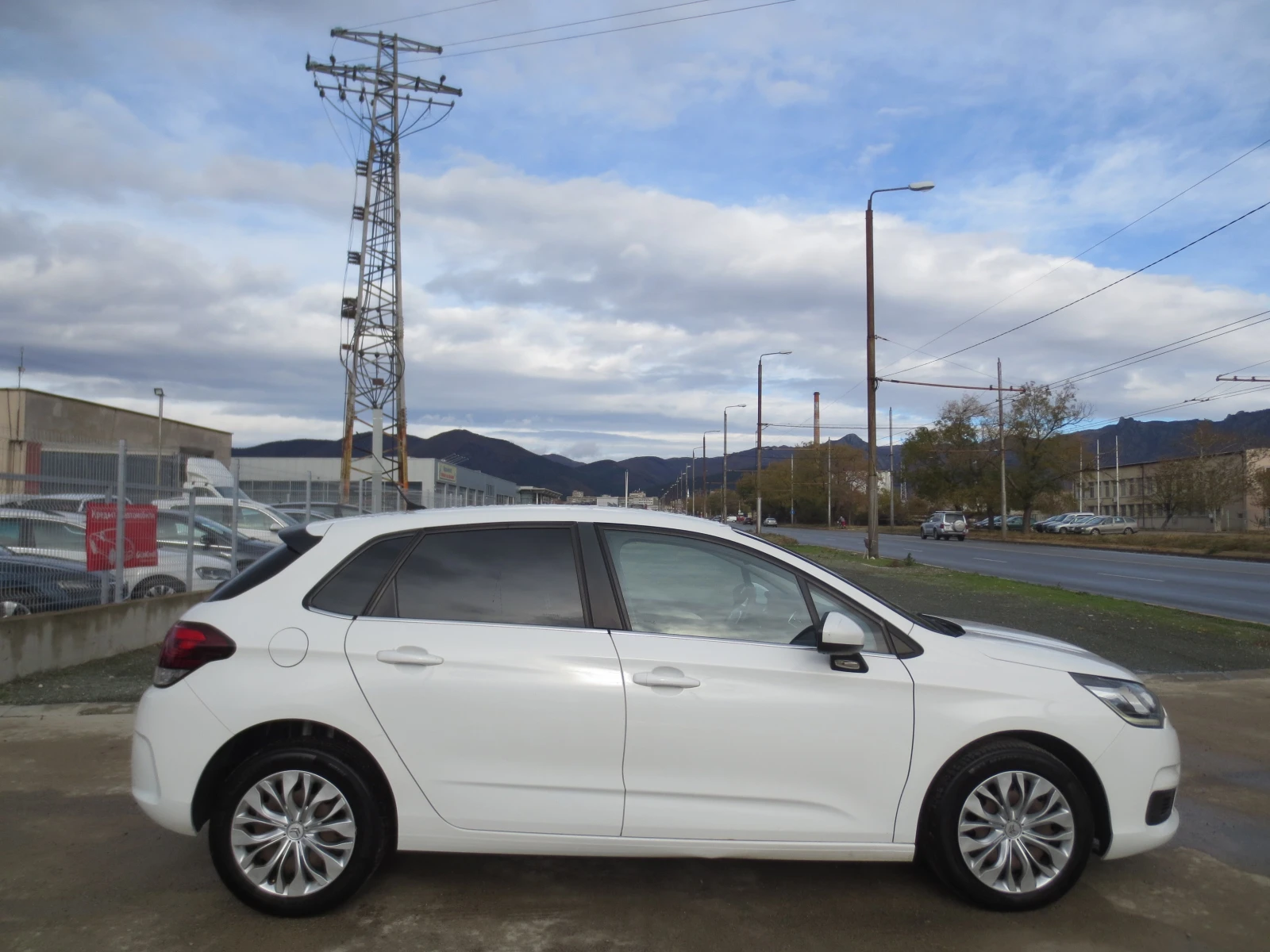 Citroen C4 1.6 HDI  - изображение 4