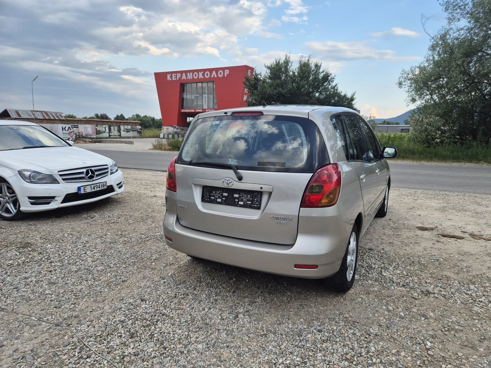 Toyota Corolla verso 2.0D4D 90Hp ЛИЗИНГ - изображение 4