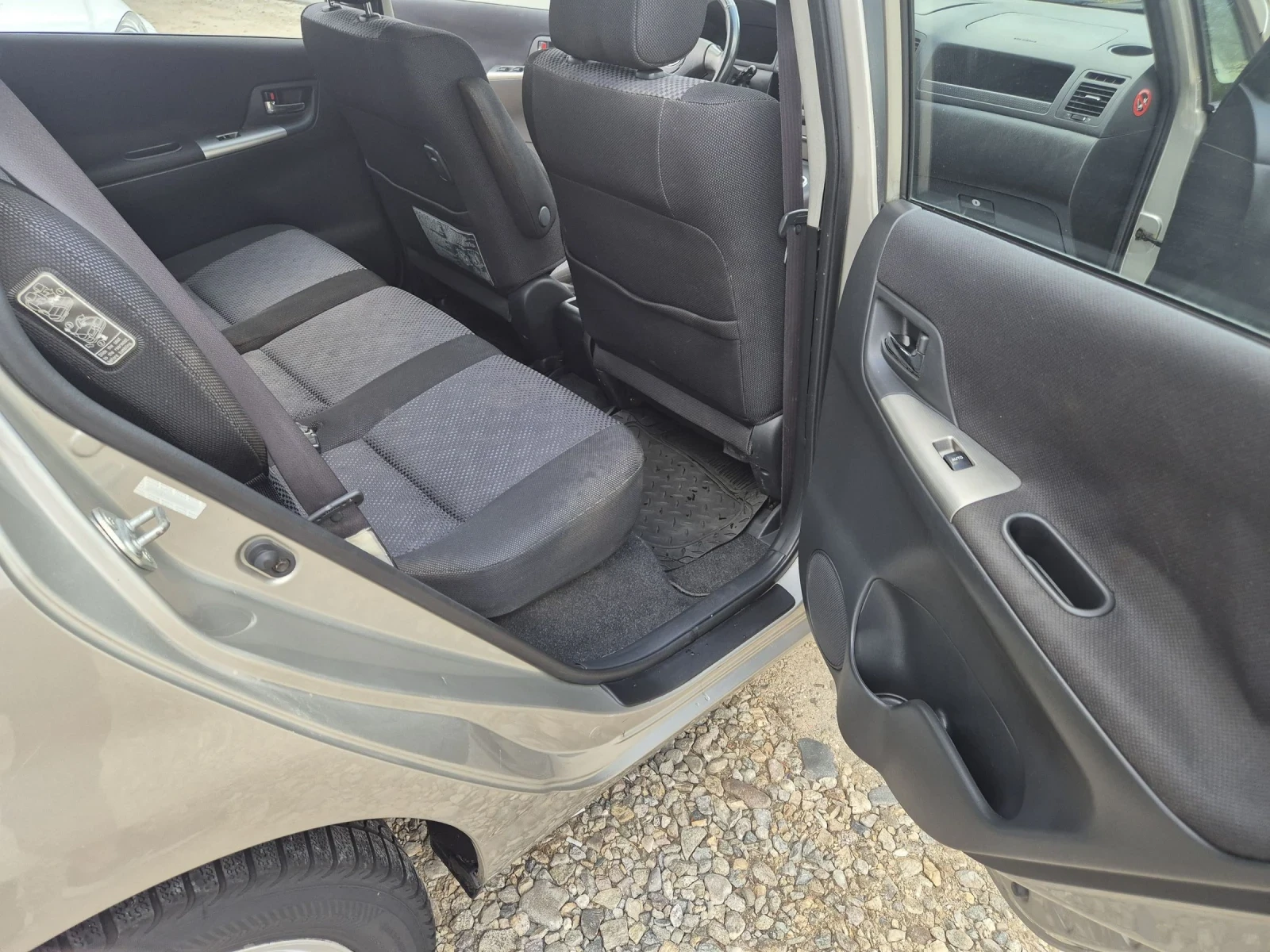 Toyota Corolla verso 2.0D4D 90Hp ЛИЗИНГ - изображение 8