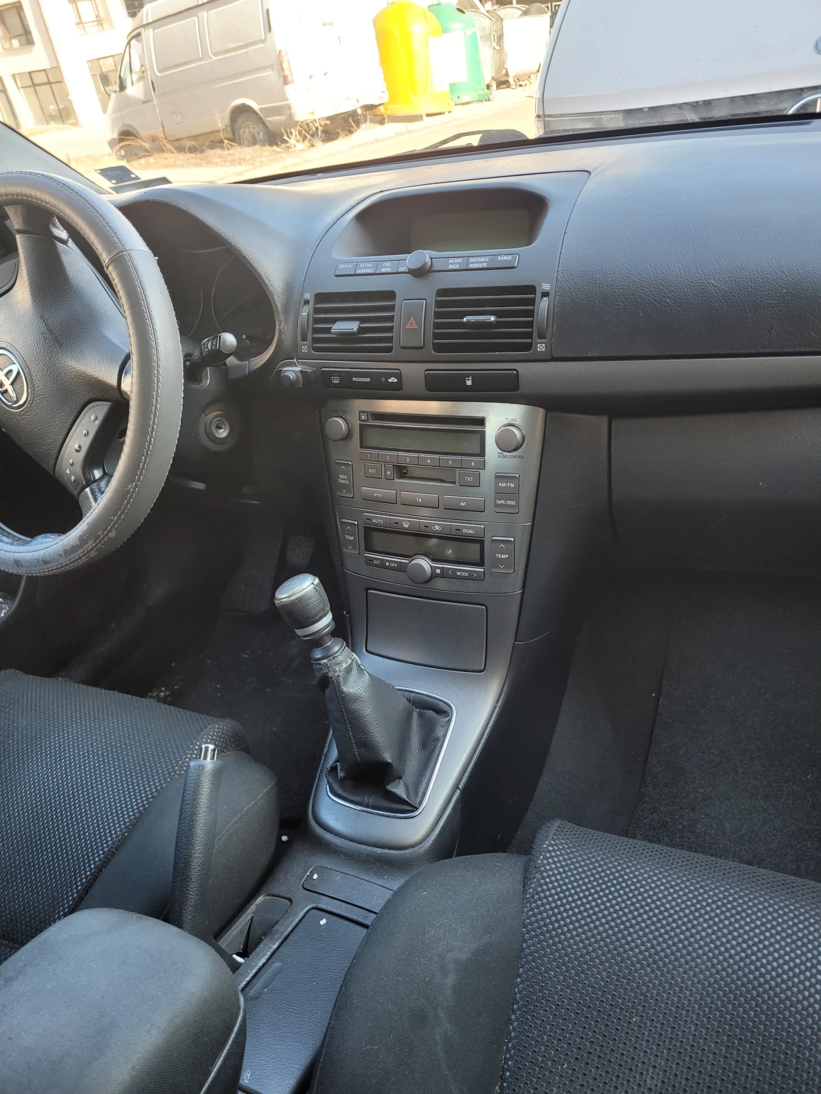 Toyota Avensis  - изображение 4