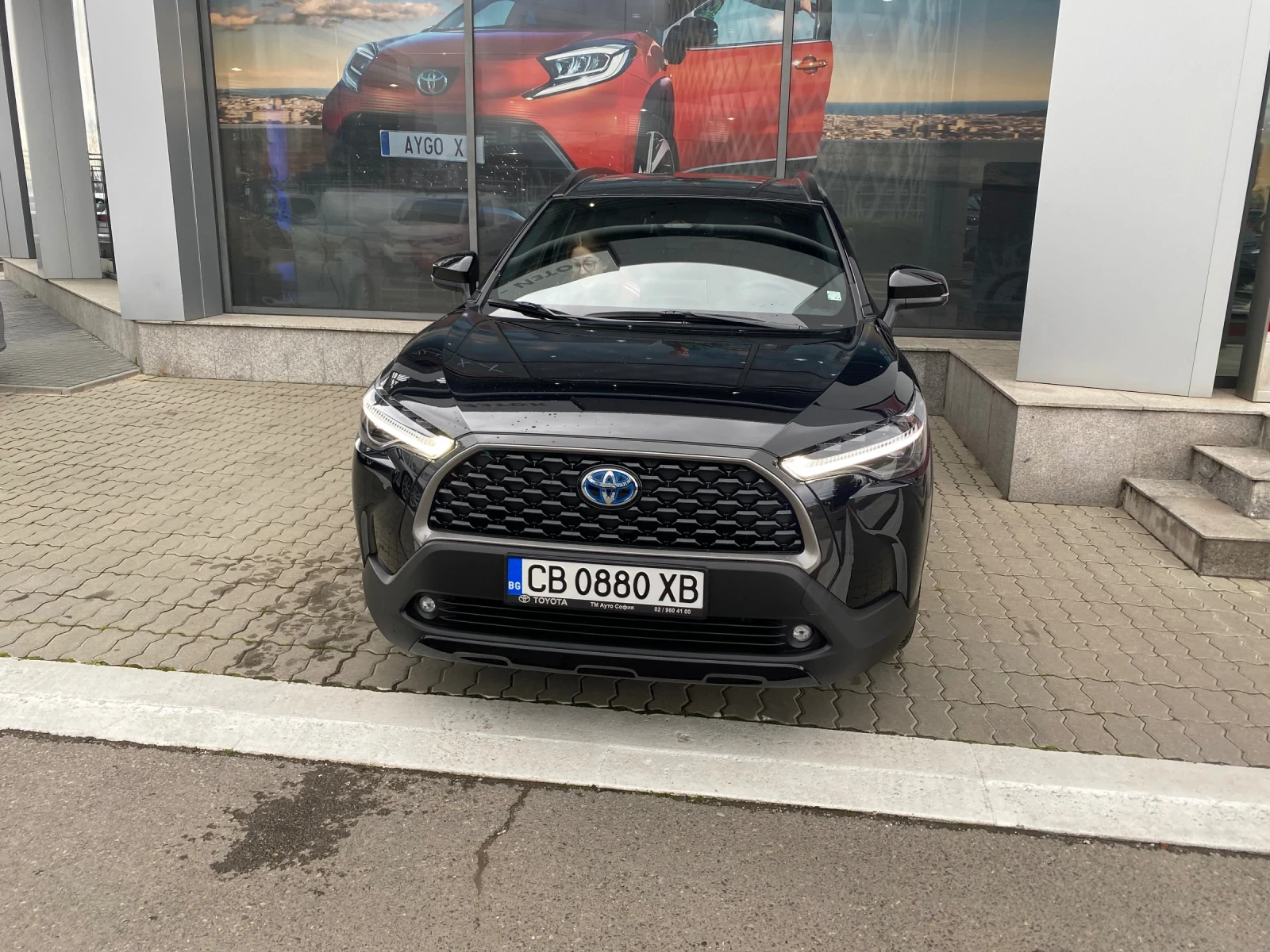 Toyota Corolla Cross Тойота корола крос еxecutive-luxury plus Hev  4x4 - изображение 2
