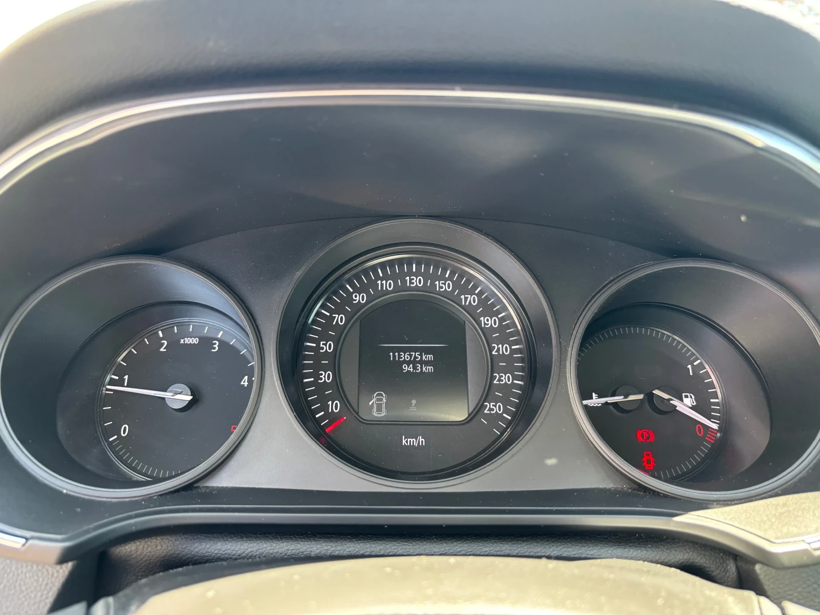Renault Megane 1.5 dCi - изображение 6