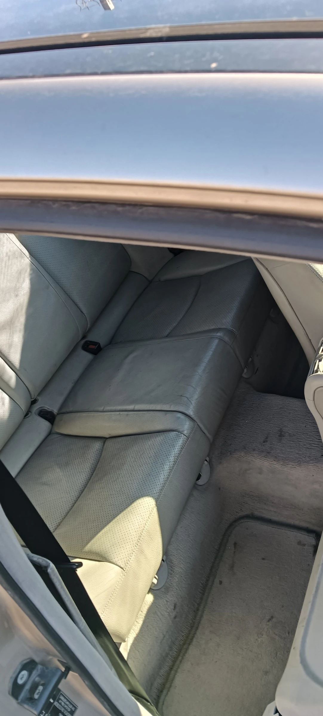 Mercedes-Benz C 230 1800 кубика , снимка 14 - Автомобили и джипове - 52275784