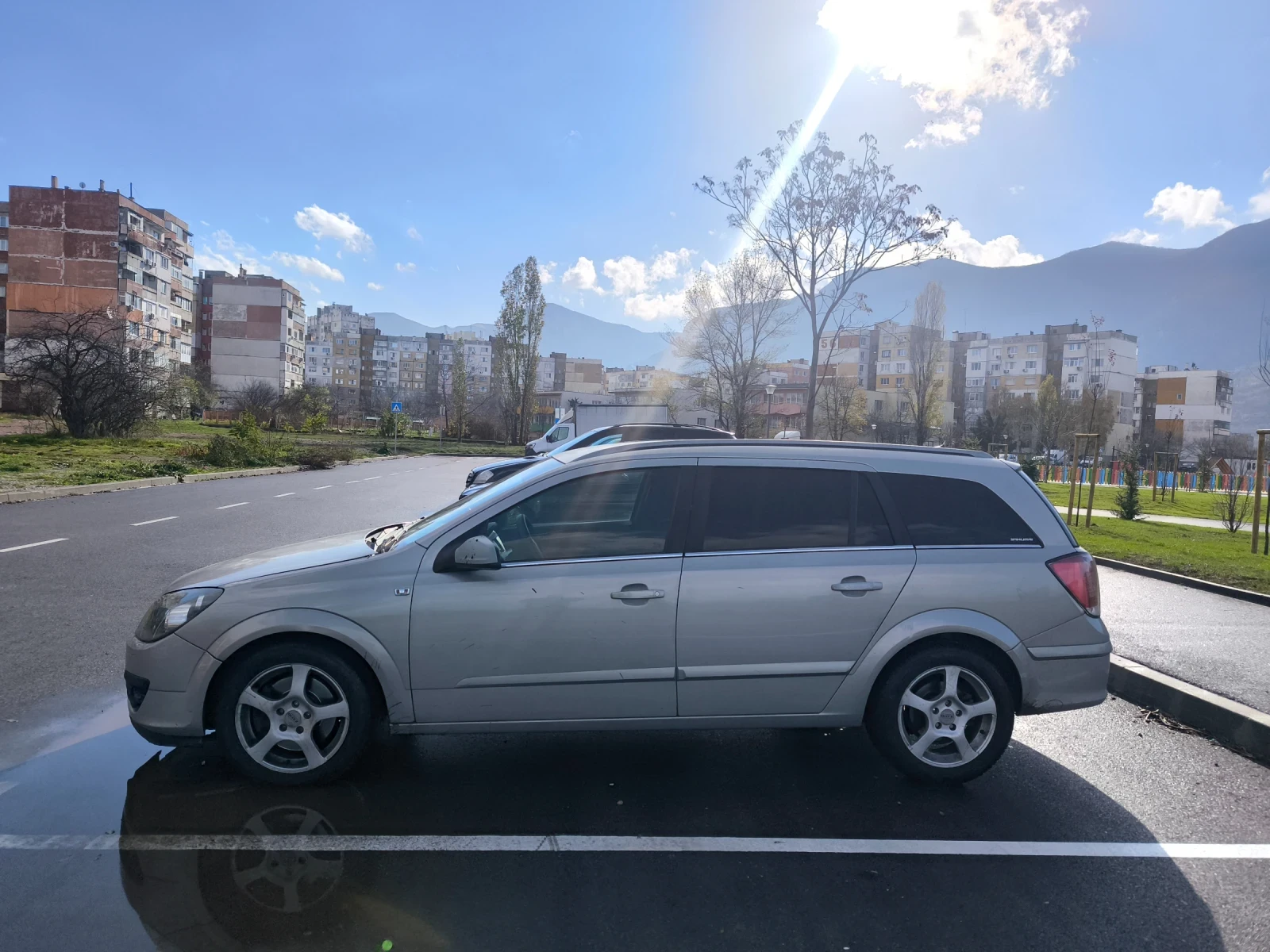 Opel Astra 1.9 CDTI НАЙ-ЗДРАВИЯ И ИКОНОМИЧЕН ЗА МОДЕЛА - изображение 4