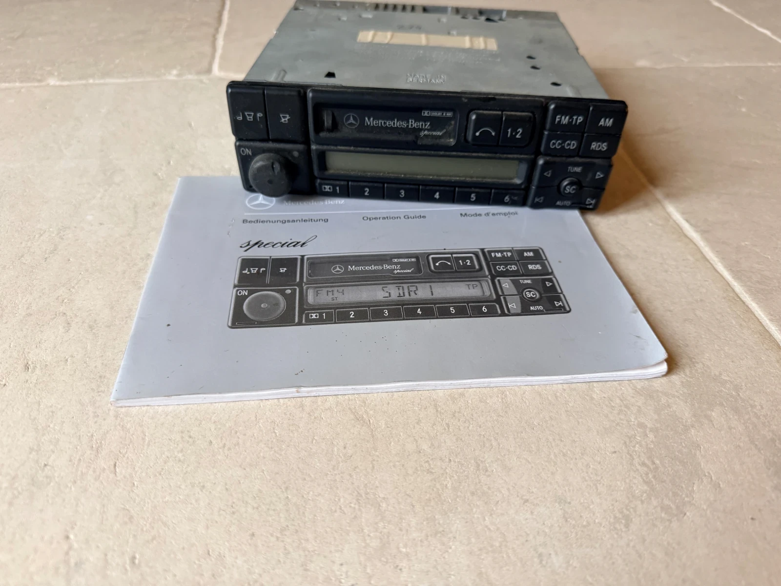 Mercedes-Benz SL SL560, снимка 11 - Автомобили и джипове - 53715415