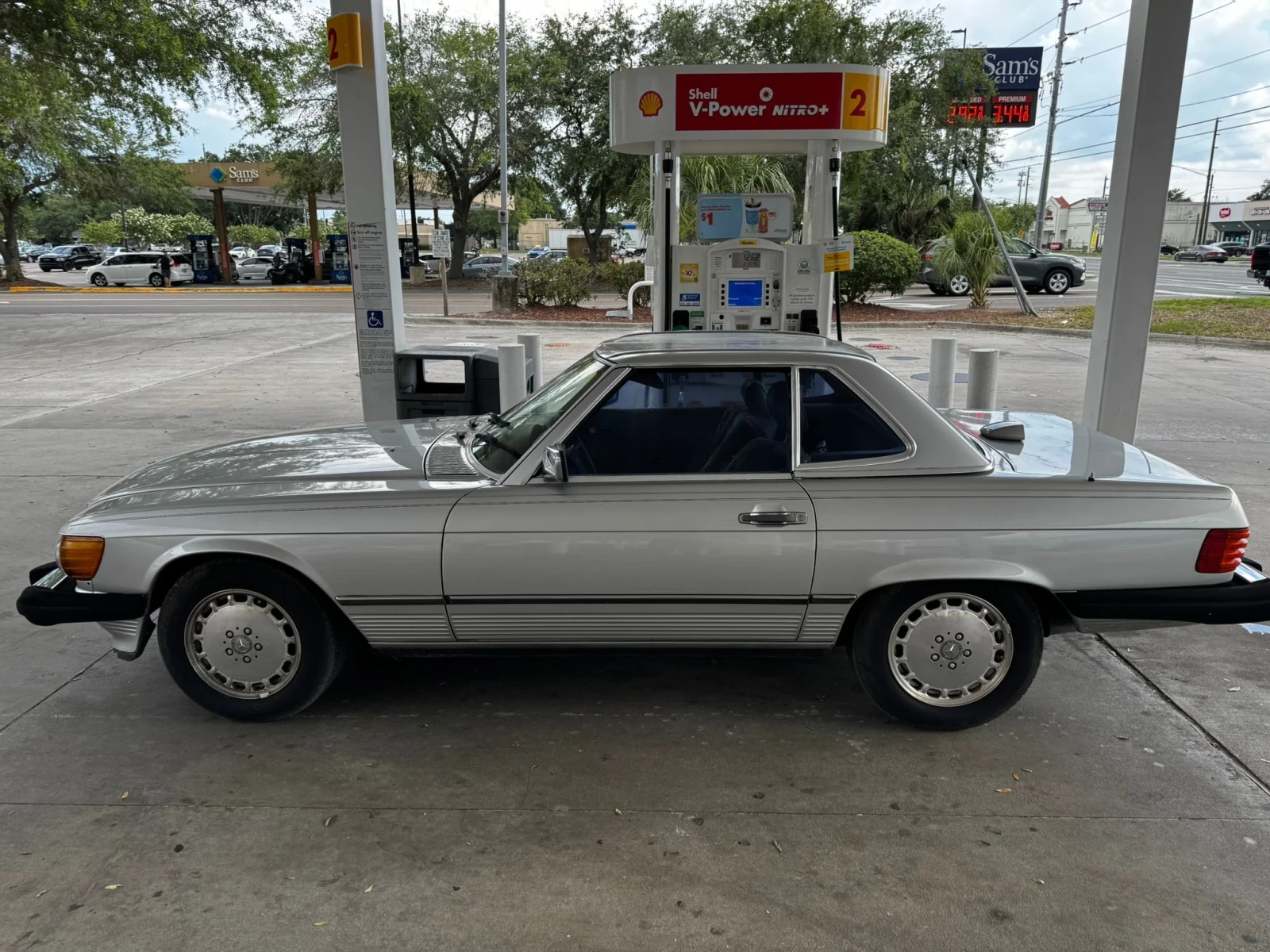 Mercedes-Benz SL SL560, снимка 10 - Автомобили и джипове - 53715415