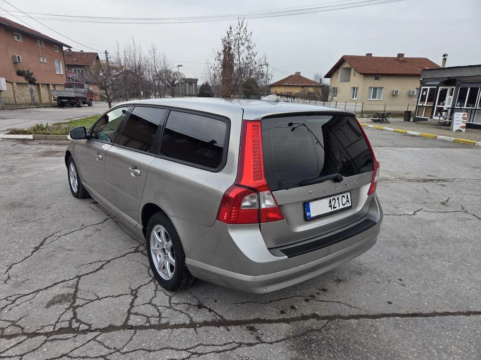 Volvo V70 2, 0d* обслужена*  - изображение 5
