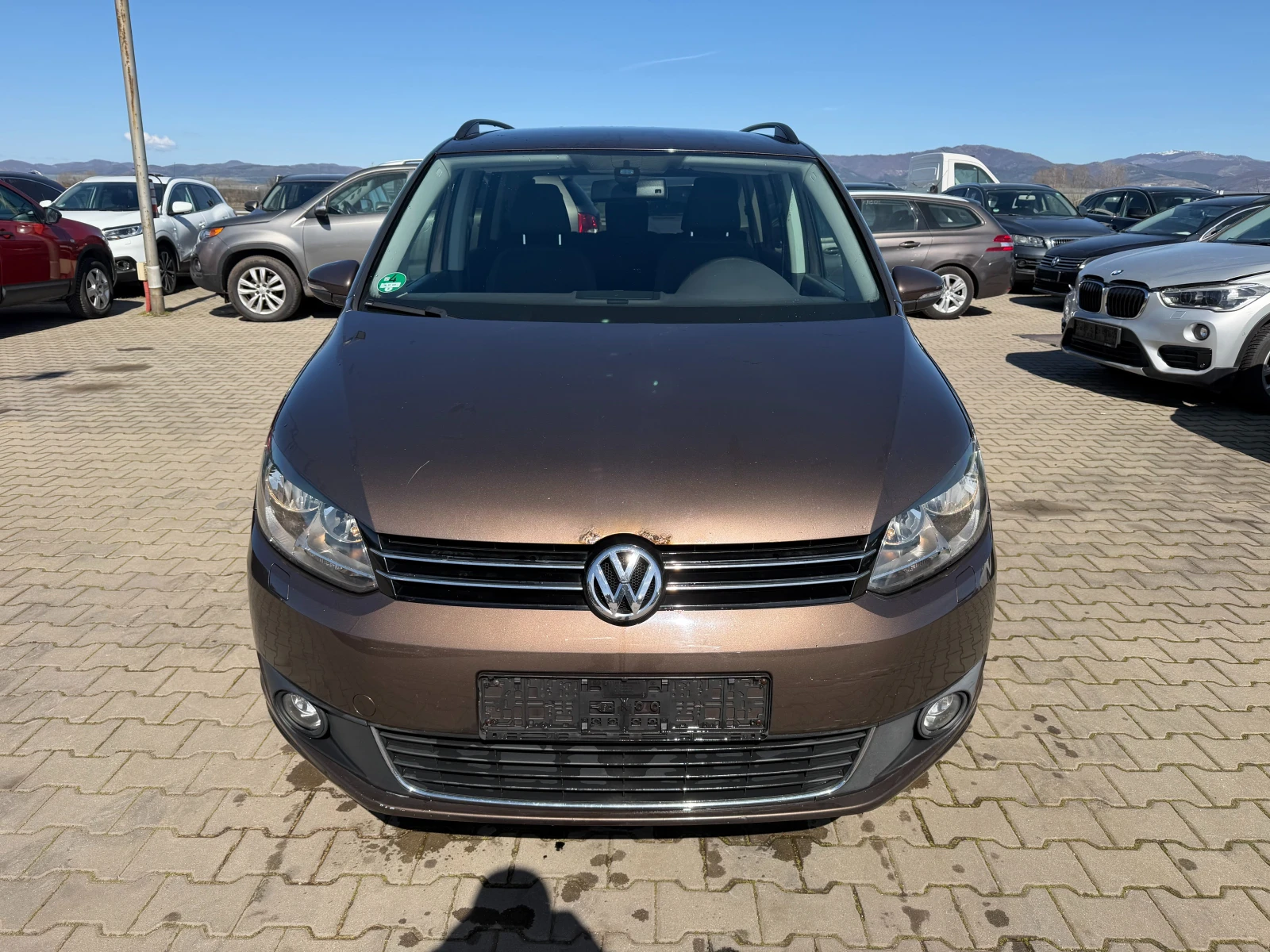 VW Touran 1.6TDI NAVI 6+ 1 EURO 5 - изображение 3