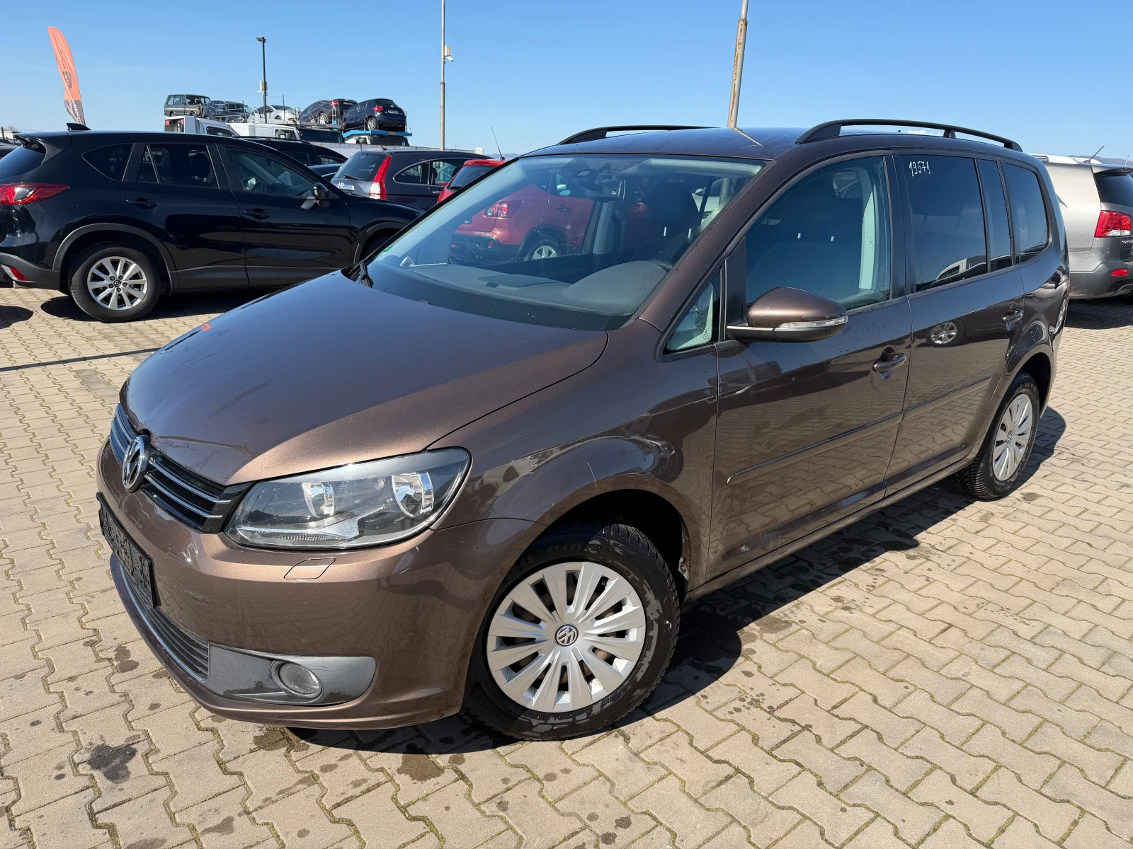 VW Touran 1.6TDI NAVI 6+ 1 EURO 5