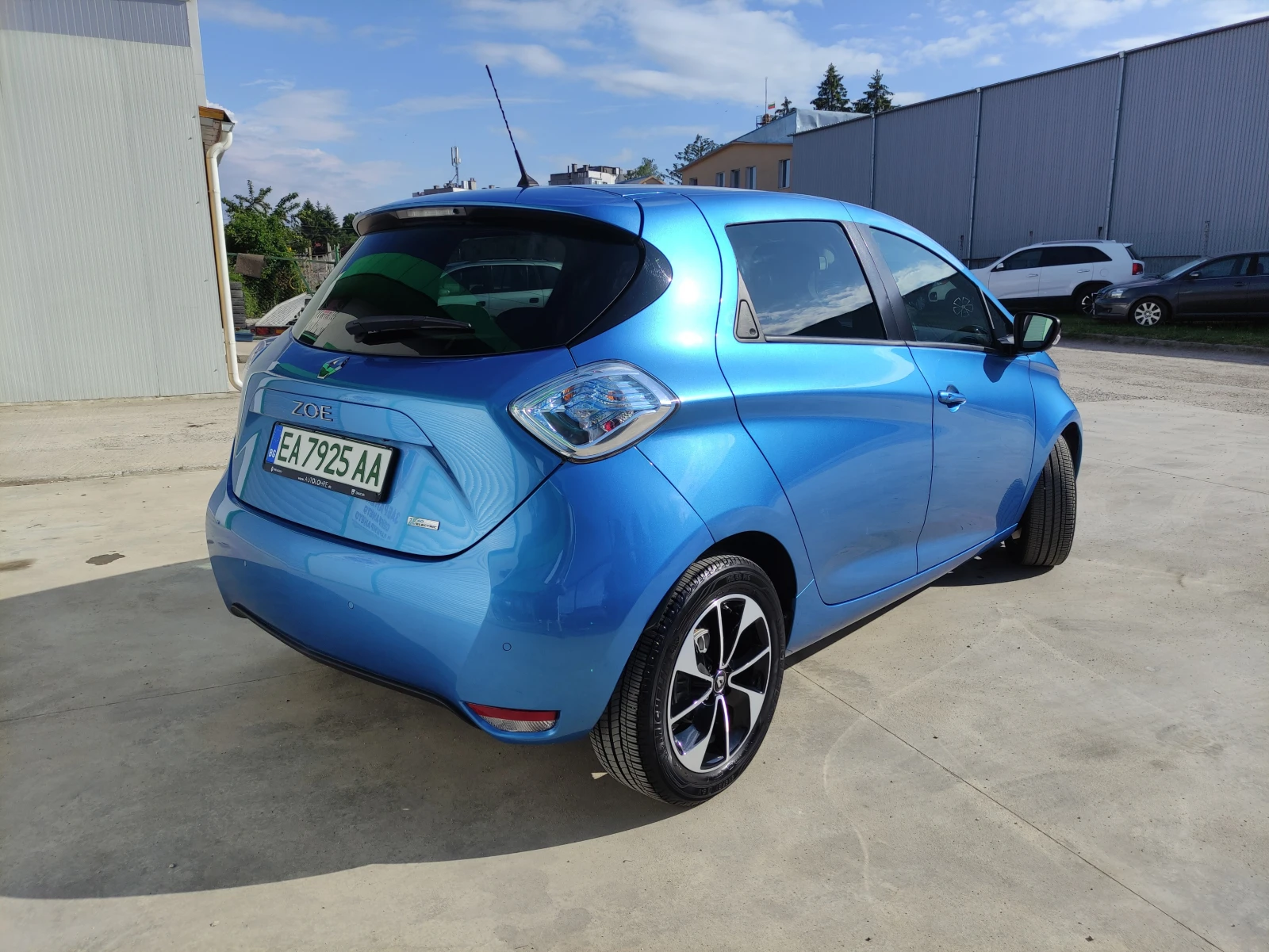 Renault Zoe, снимка 4 - Автомобили и джипове - 53953357