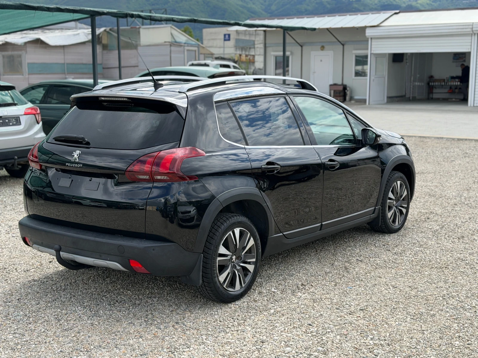 Peugeot 2008 1.6d/100hp/NAVI/PANORAMA/EVRO6/, снимка 6 - Автомобили и джипове - 54427716