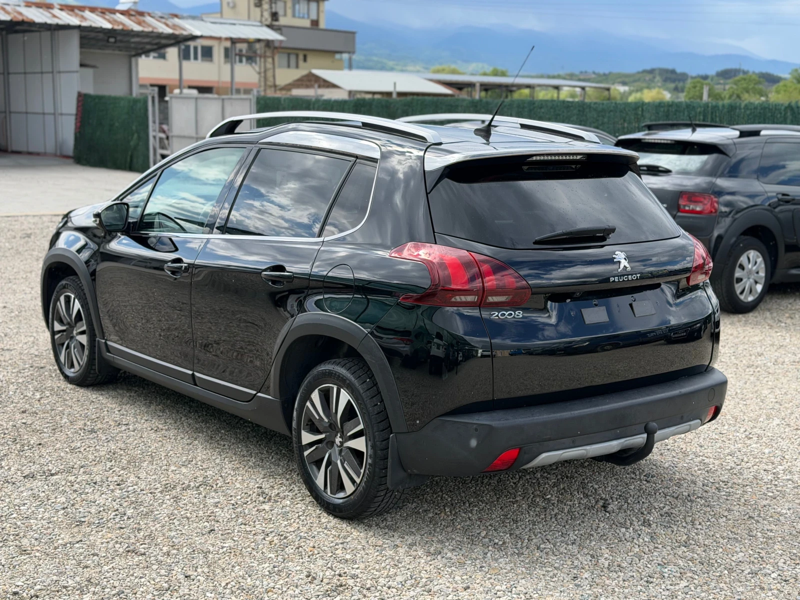 Peugeot 2008 1.6d/100hp/NAVI/PANORAMA/EVRO6/, снимка 4 - Автомобили и джипове - 54427716