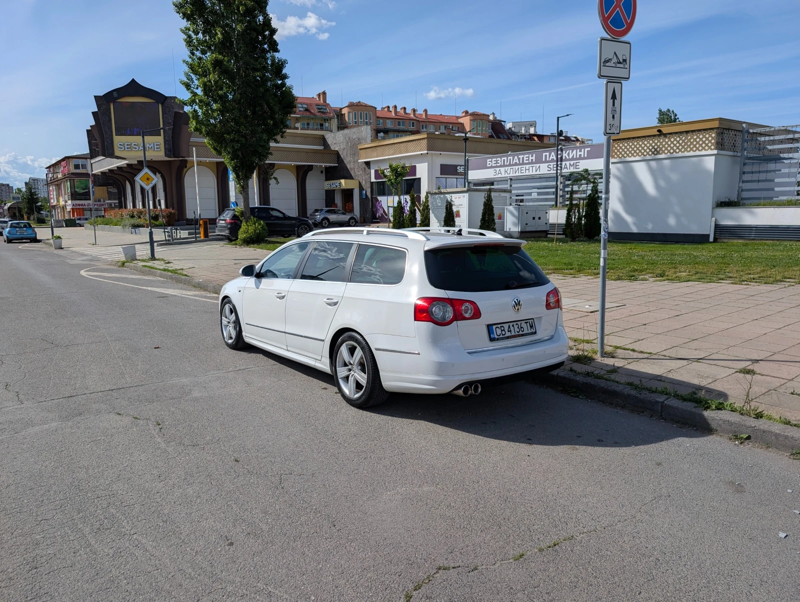VW Passat R-line, снимка 3 - Автомобили и джипове - 54671206
