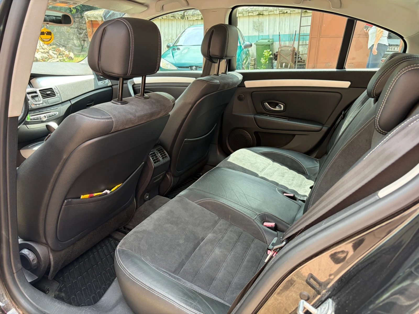 Renault Laguna Renault Laguna III 2.0 DCI 150к.с, снимка 6 - Автомобили и джипове - 54800197