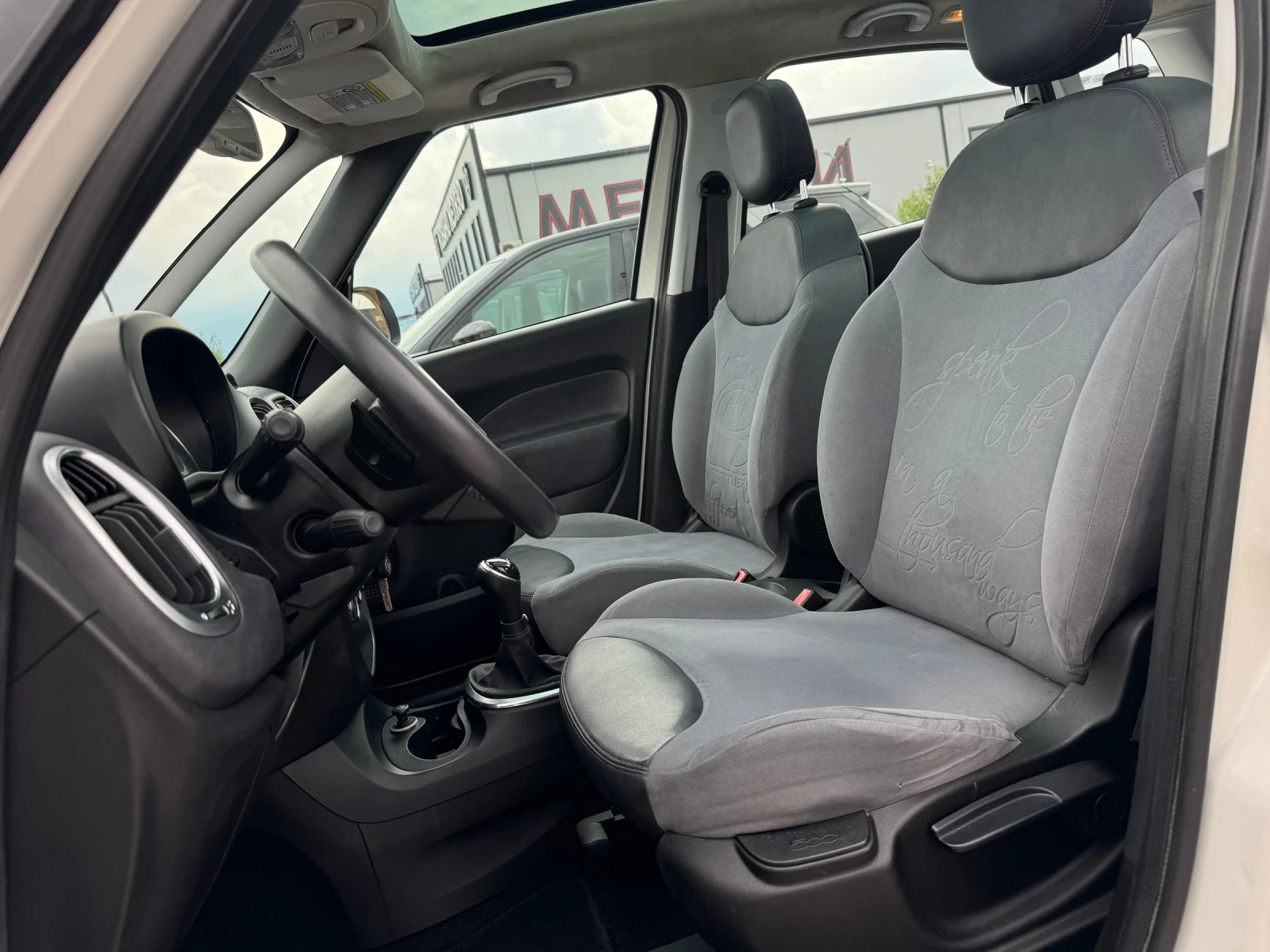 Fiat 500L 1.3M-JET automatic , снимка 10 - Автомобили и джипове - 54836810